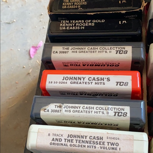 25 Country And Western 8 Track Tapes. With Case. - Picture 4 of 7